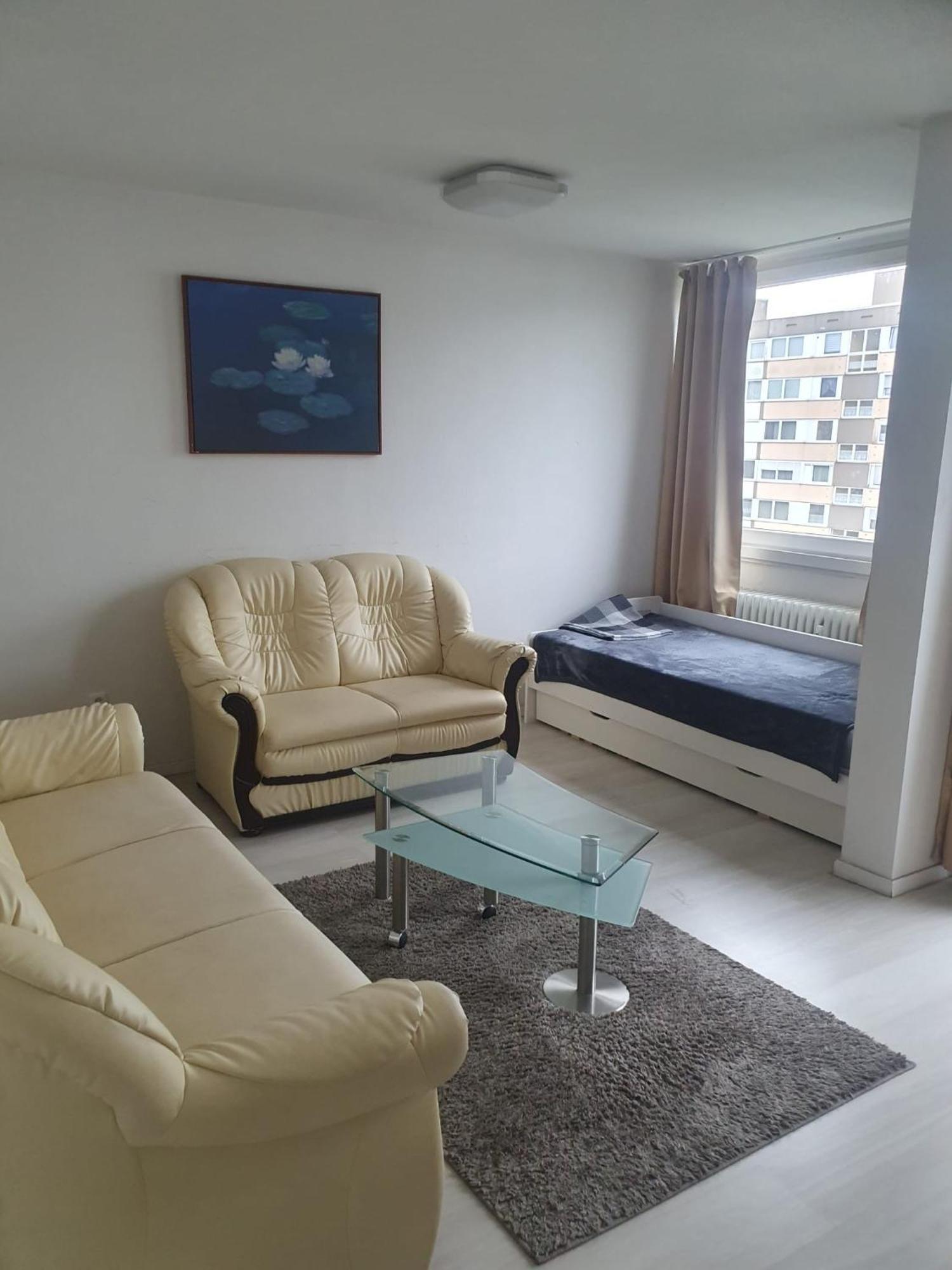 Messewohnung Dormagen Esterno foto
