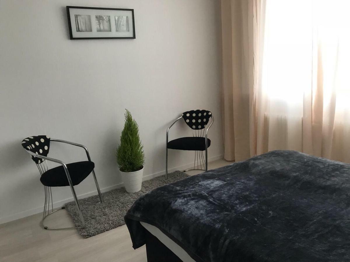 Messewohnung Dormagen Esterno foto